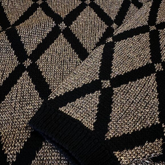 Truly Vintage gold and black sweater top or dress in plus size diamond pattern - Picture 3 of 7